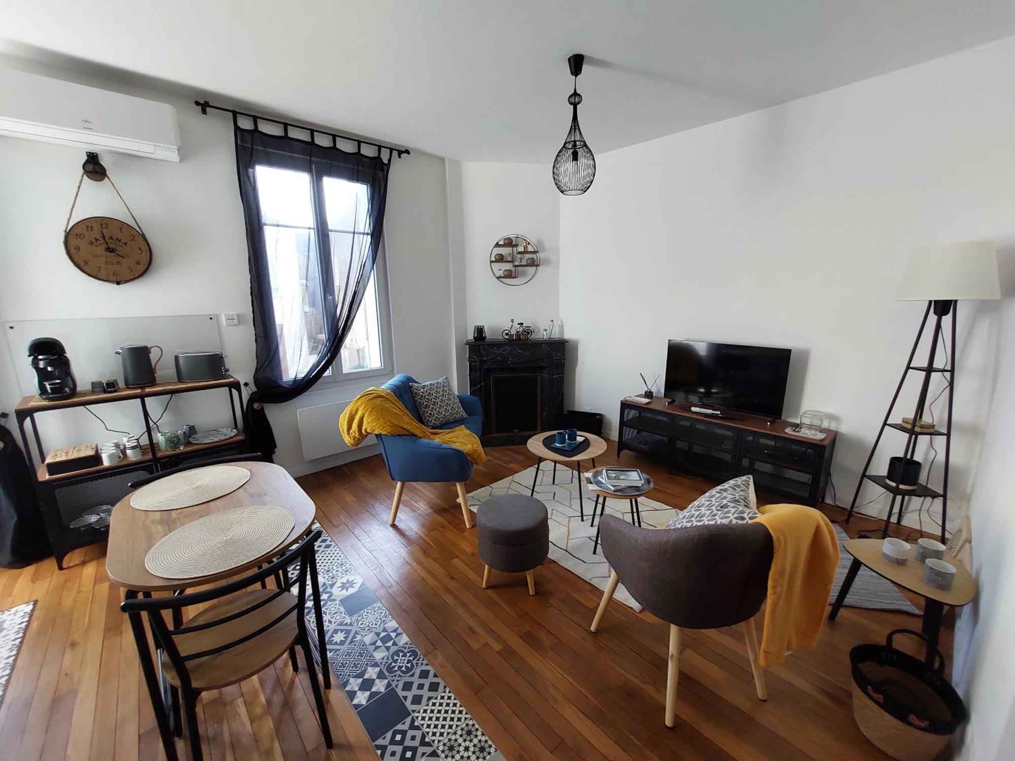Les Minimes Apartment